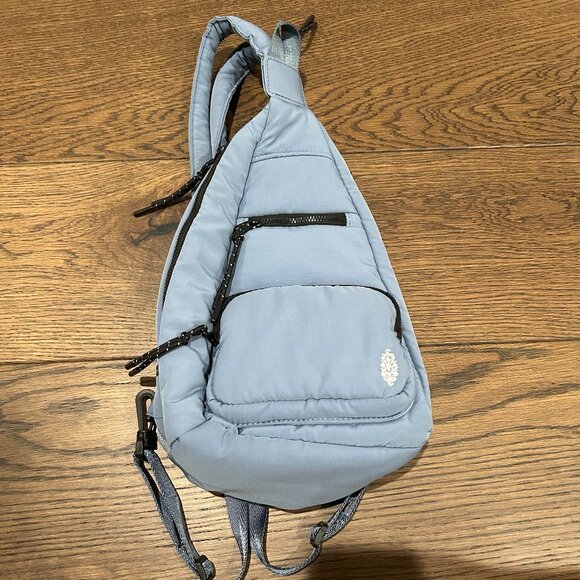 Free People Movement Cakewalk Sling Bag - Brand New! - Picture 4 of 5